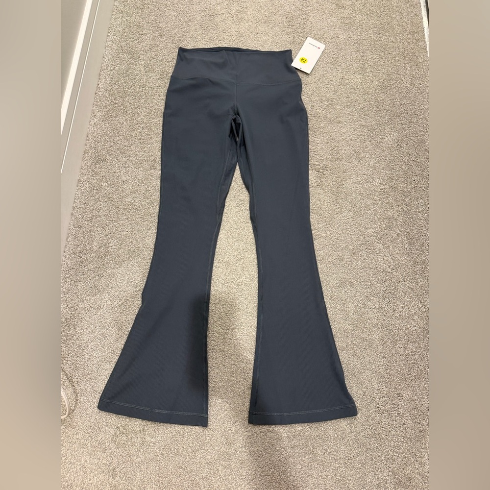 Lululemon NWT Align Ribbed Mini Flare Pants Size 10 Regular Oil Blue - Picture 2 of 5